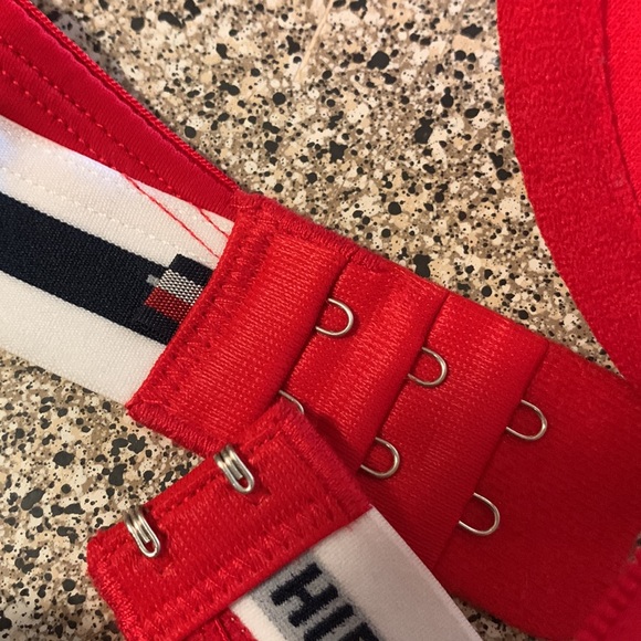 TOMMY HIlFIGERShape Bra 34B Red-blue-White like new - Picture 14 of 14